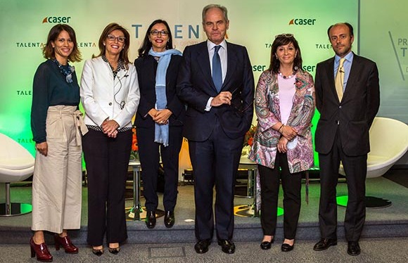 Celebración mesa redonda “Diversidad; iniciativas que multiplican